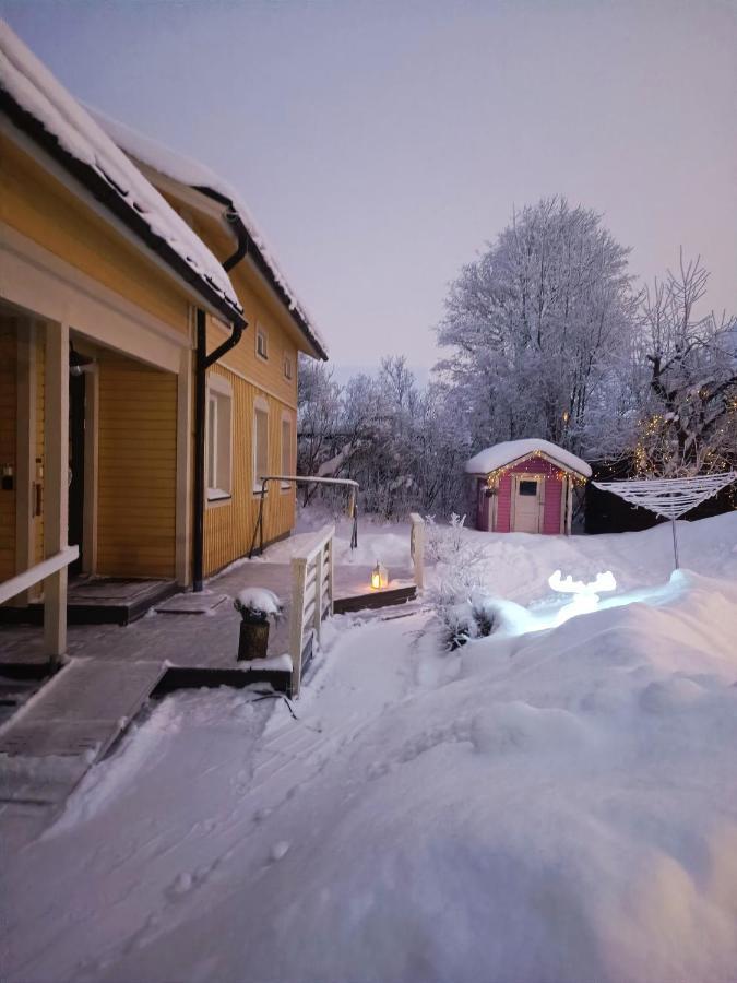 Firsthome Guesthouse Jakobstad Eksteriør bilde